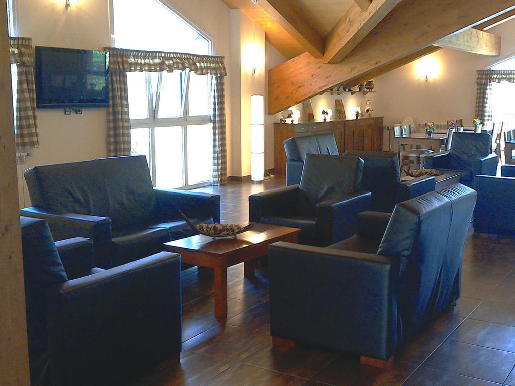 ApartHotel RIALB El Serrat Esterno foto